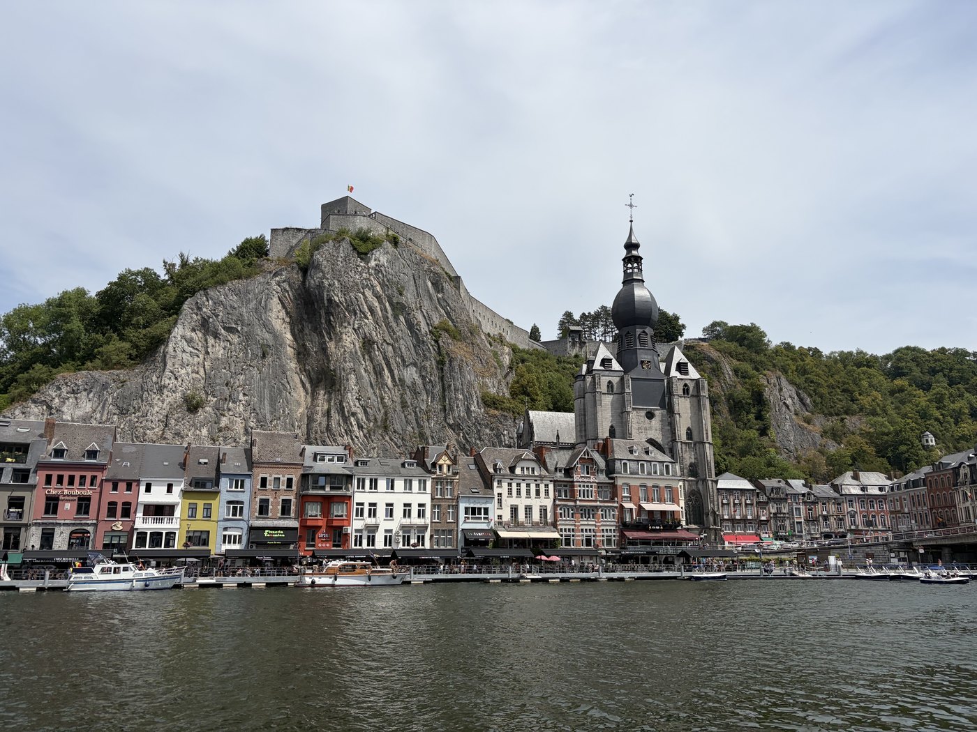 Travel in Belgium along the river